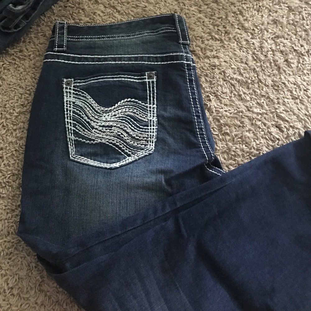 Maurice's CAPRIS