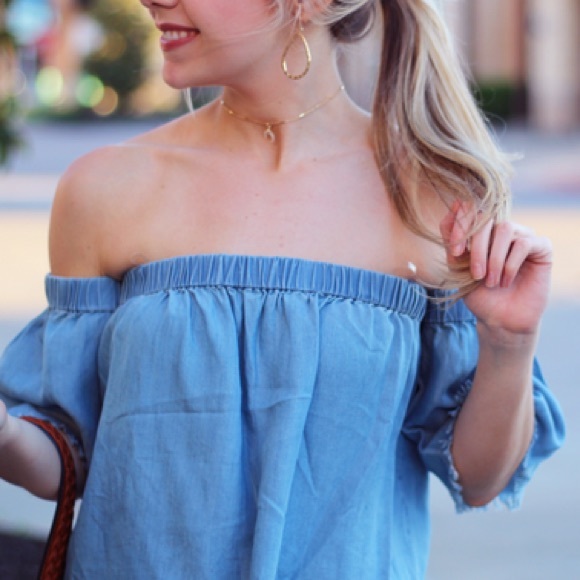 Do + Be Chambray off the shoulder top - Picture 5 of 6