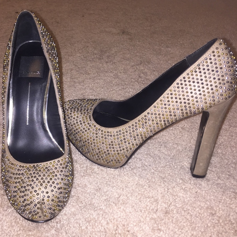 Dolce Vita cream studded pumps