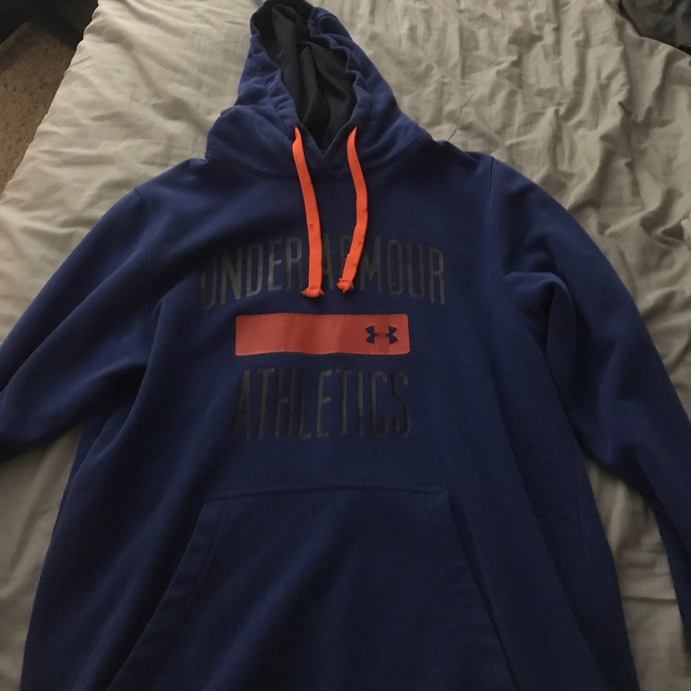 Under Armour Sweatshirt