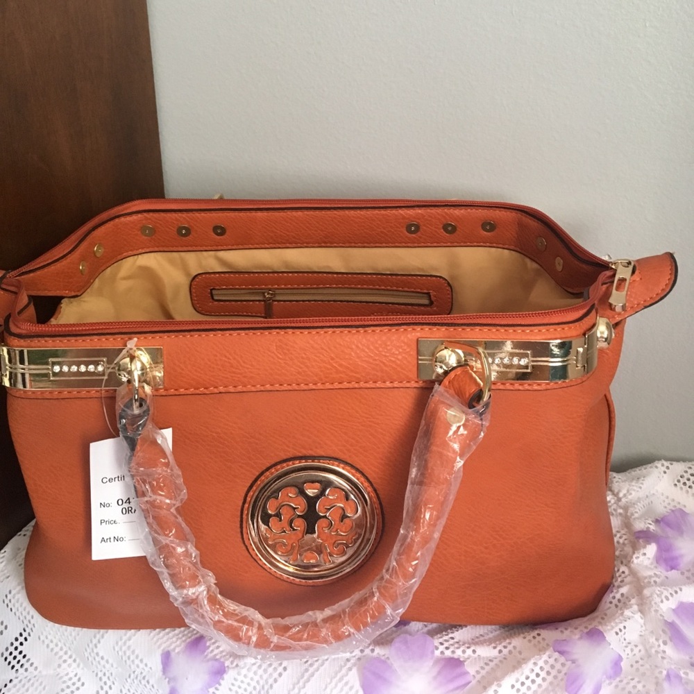 Purse - Picture 5 of 6