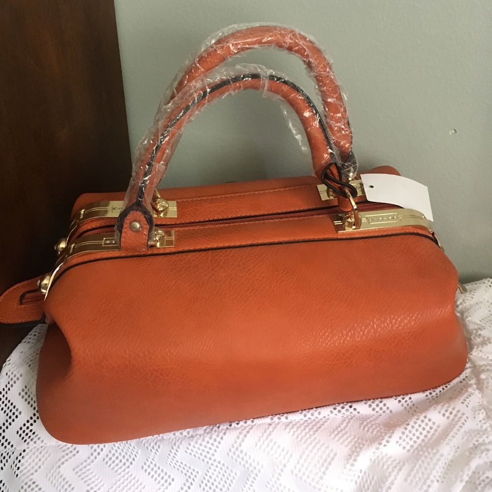 Purse - Picture 3 of 6