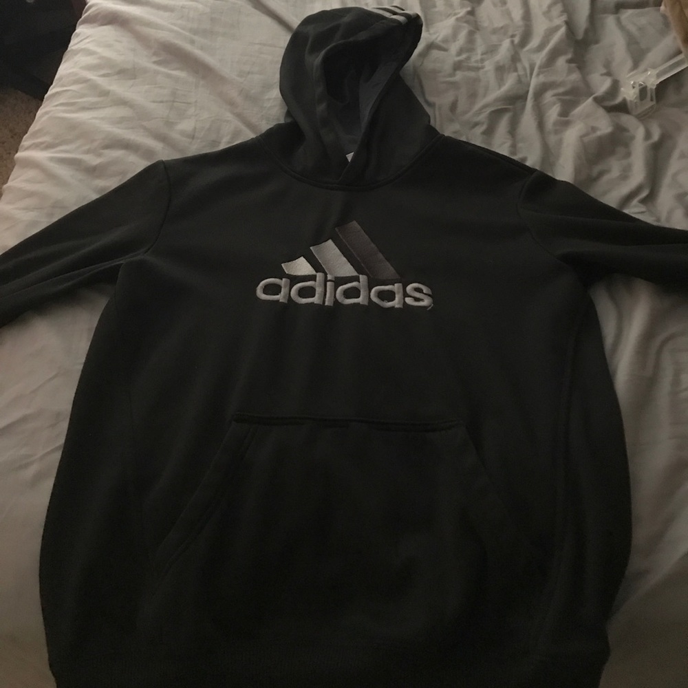 Adidas Sweatshirt