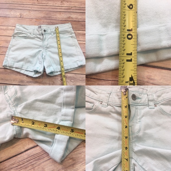 SOLD 2 Mossimo Light Green Fold Up Low Rise Shorts - Picture 2 of 8