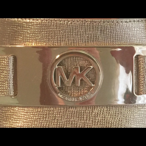 Michael KORS Sandals - Picture 8 of 8