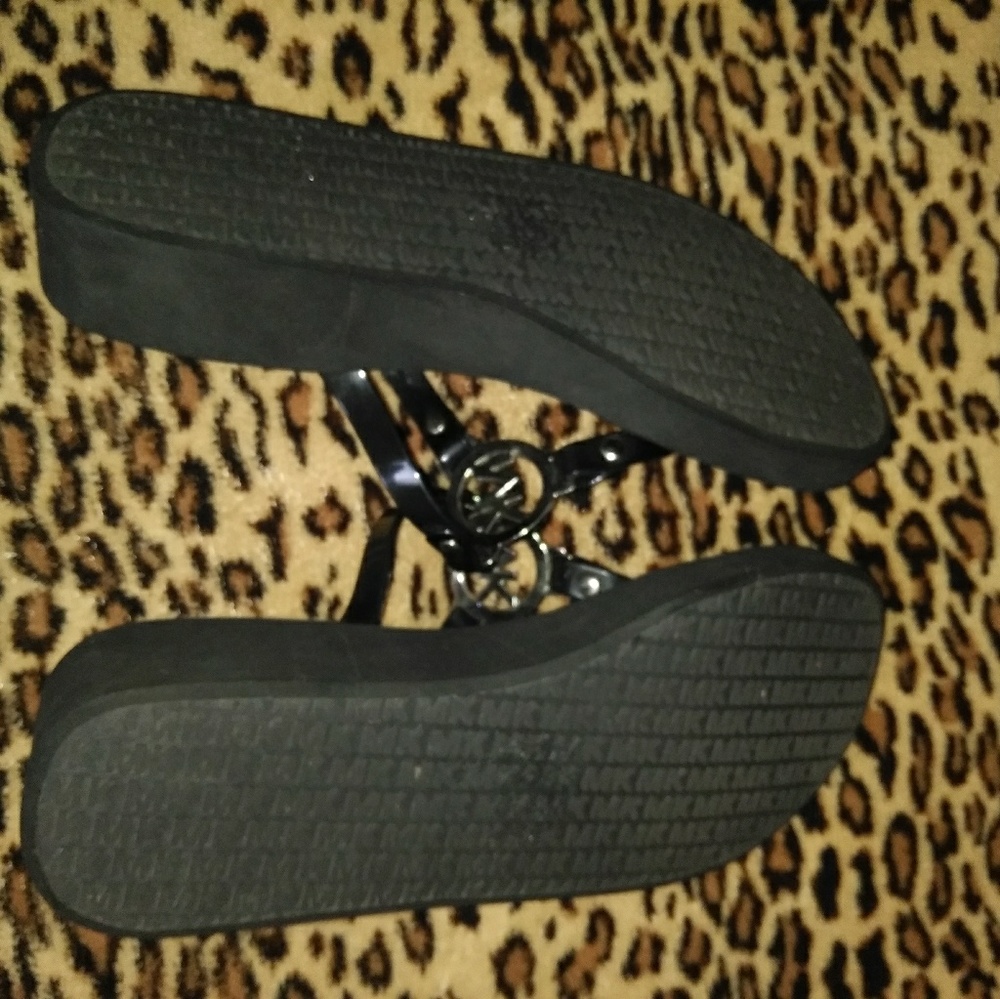 Micheal Kors Wedge Sandals - Picture 2 of 4