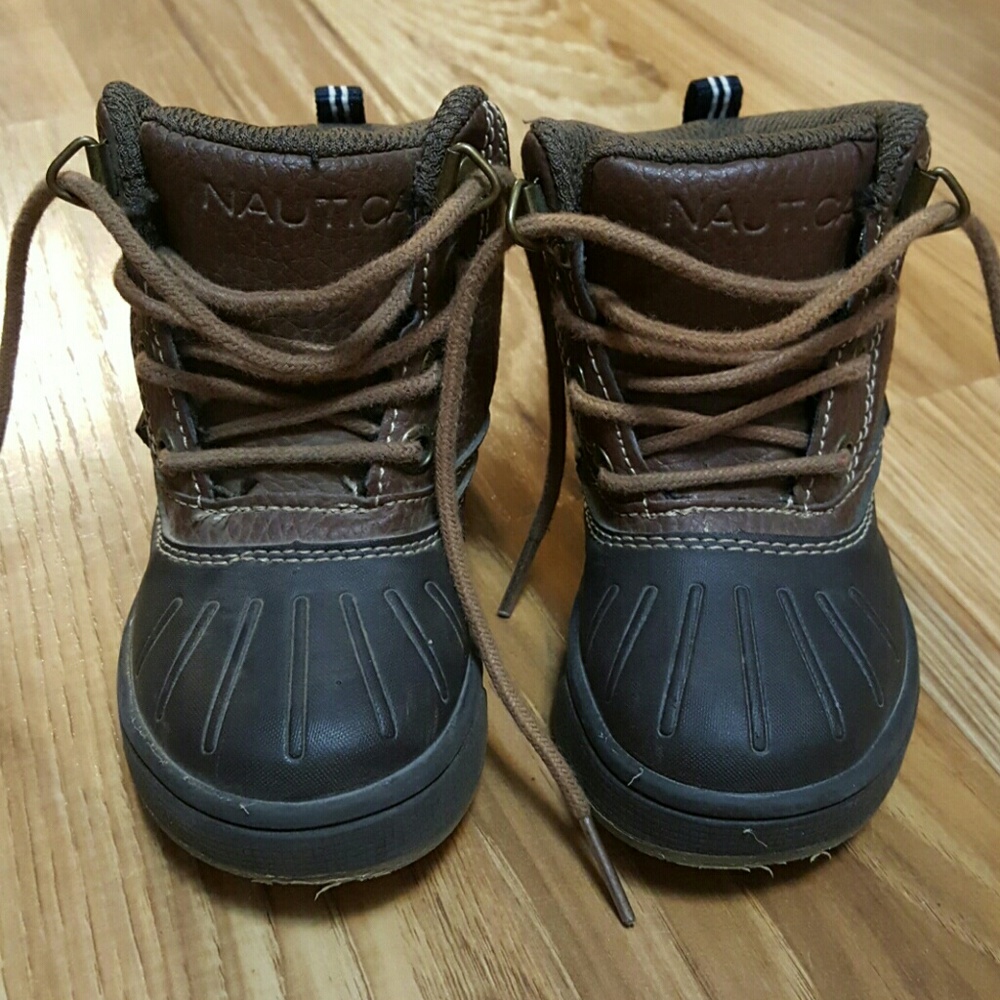 Nautica little boys boots