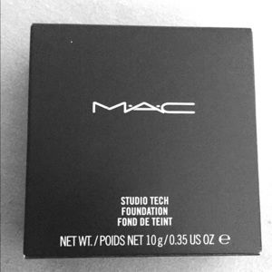 MAC Studio Tech Foundation NC20