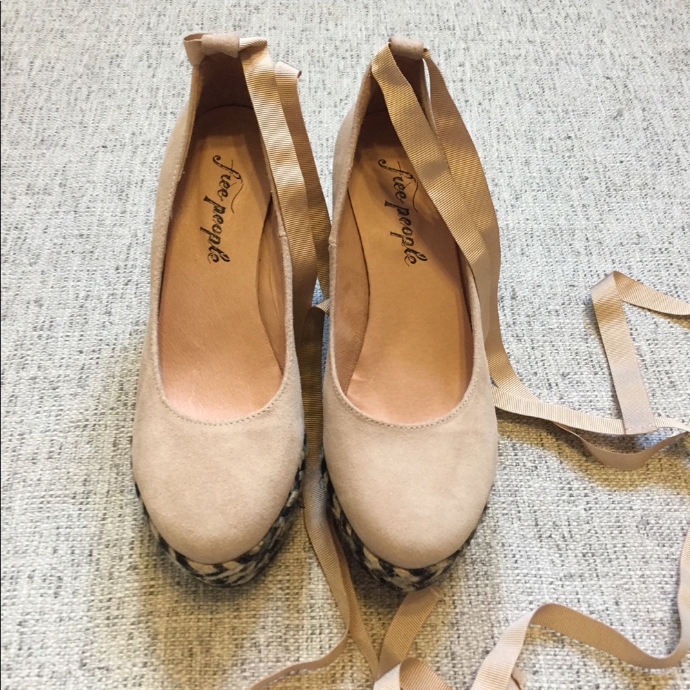 Free People Platforms