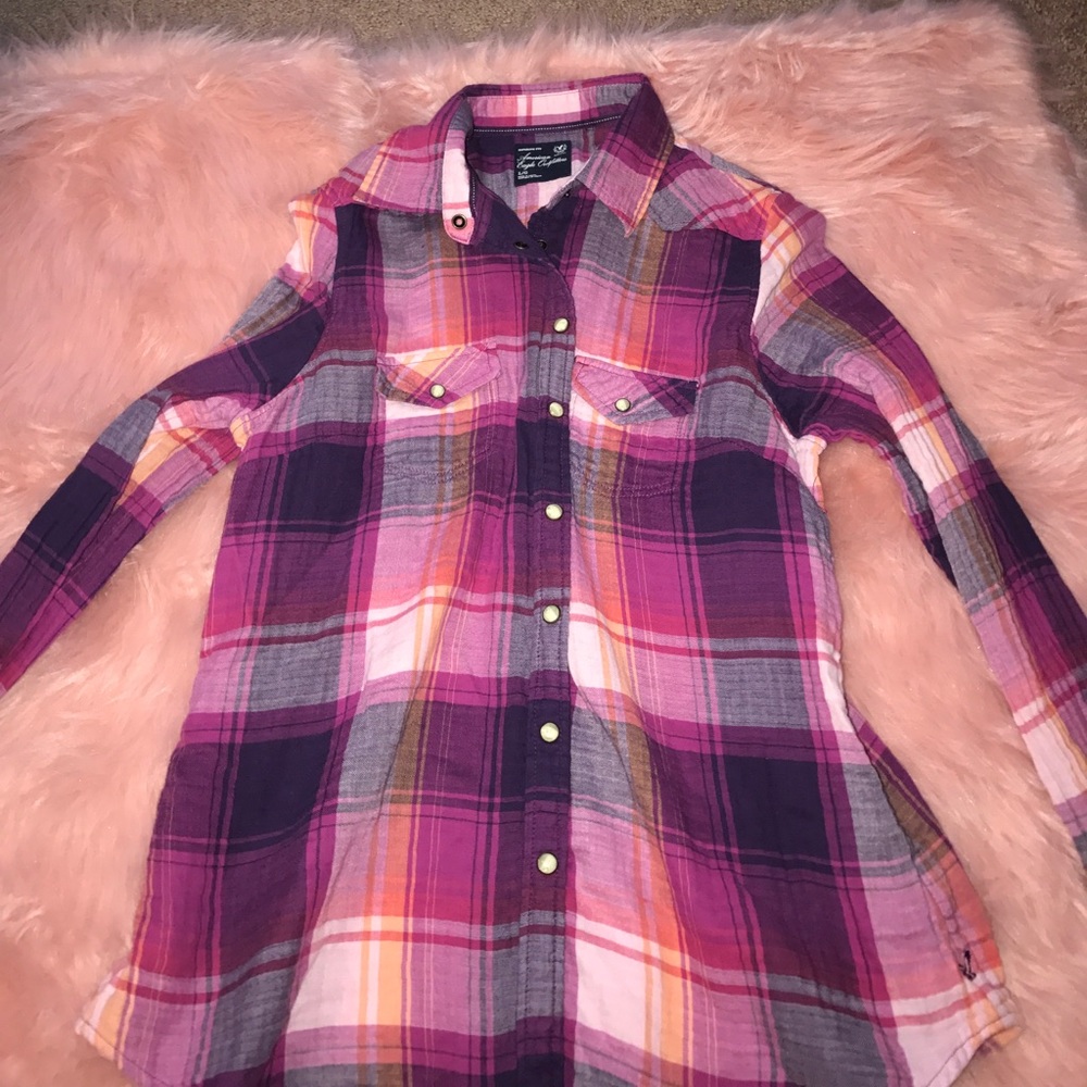 American Eagle plaid shirt