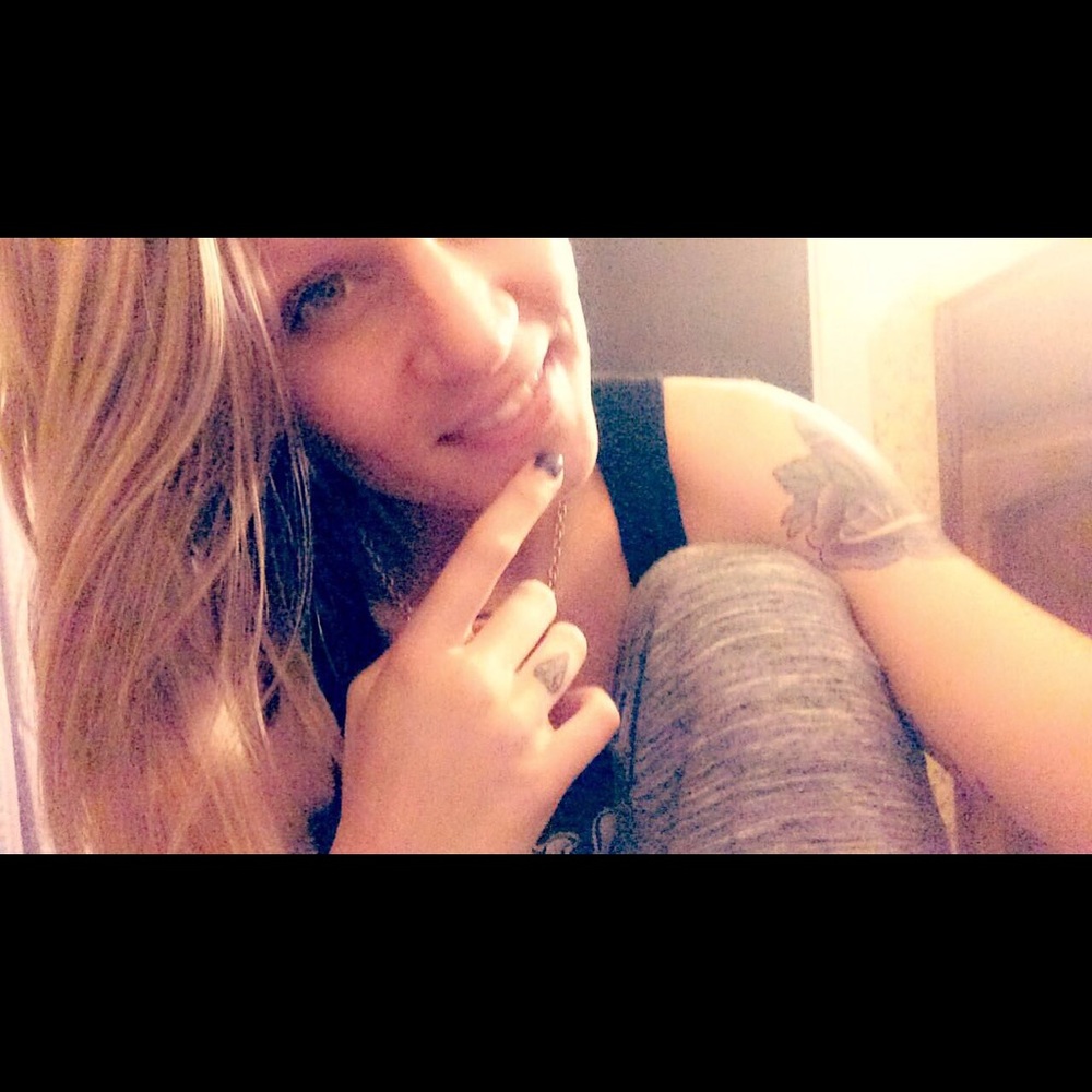 Meet your Posher, Courtney