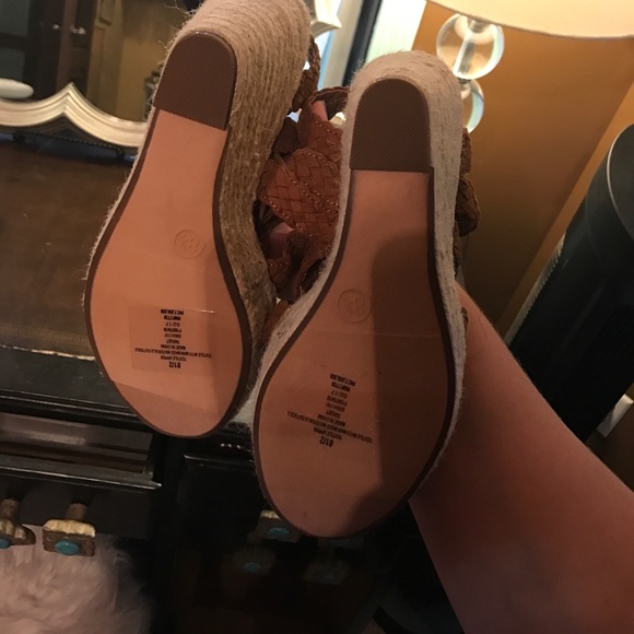 Wedges - Picture 4 of 4