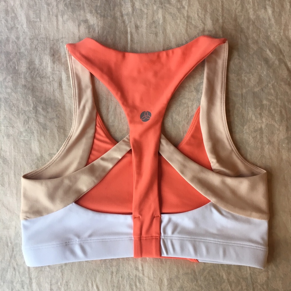 Vie Active NWT Small Gabrielle Racerback Bra - Picture 6 of 8
