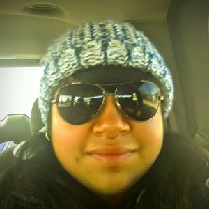 Meet your Posher, Madai