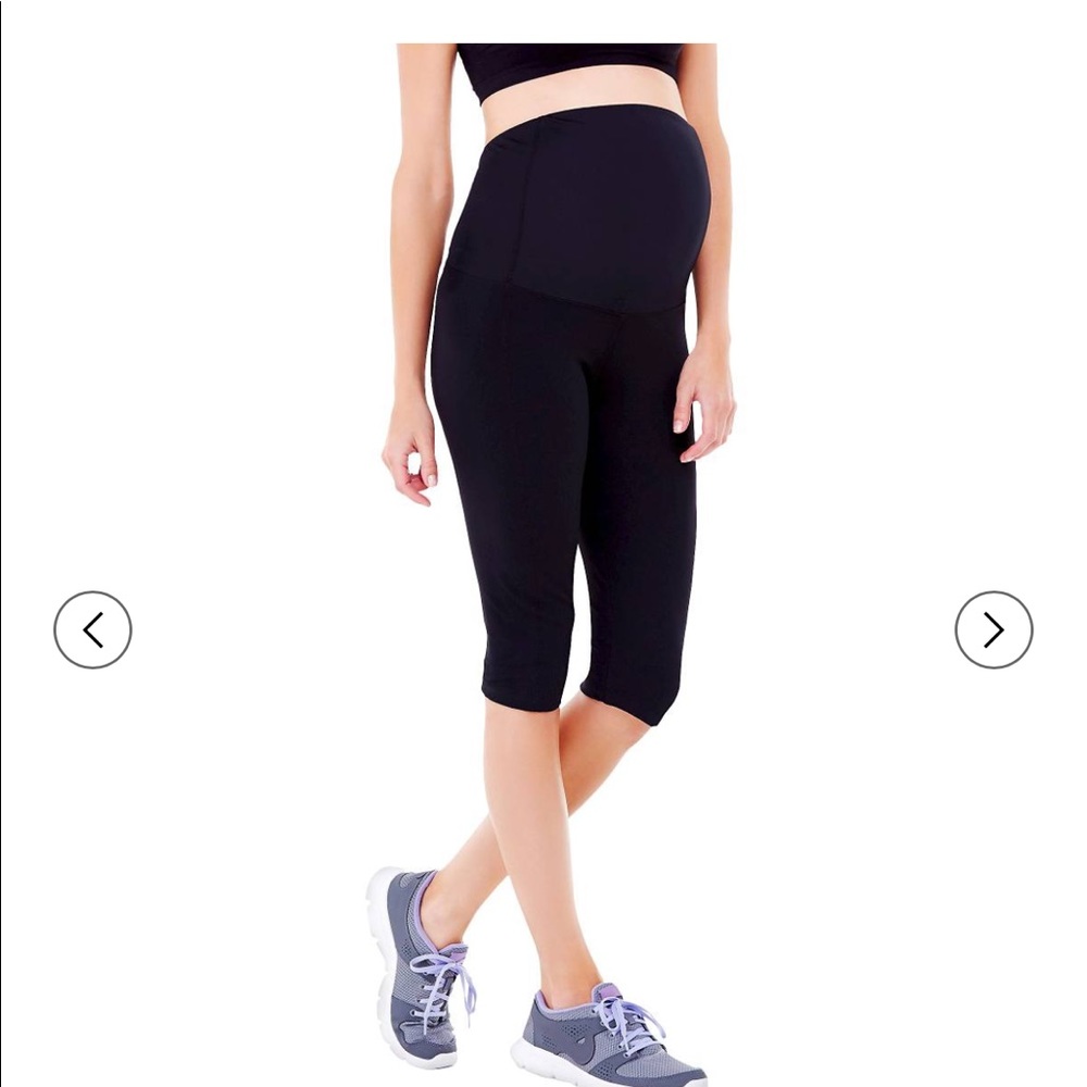 Maternity BeMaternity by Ingrid&Isabel yoga capris
