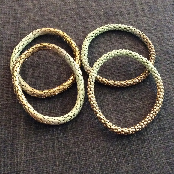 Bangle bracelets - Picture 2 of 2