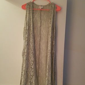 Lularoe joy worn twice