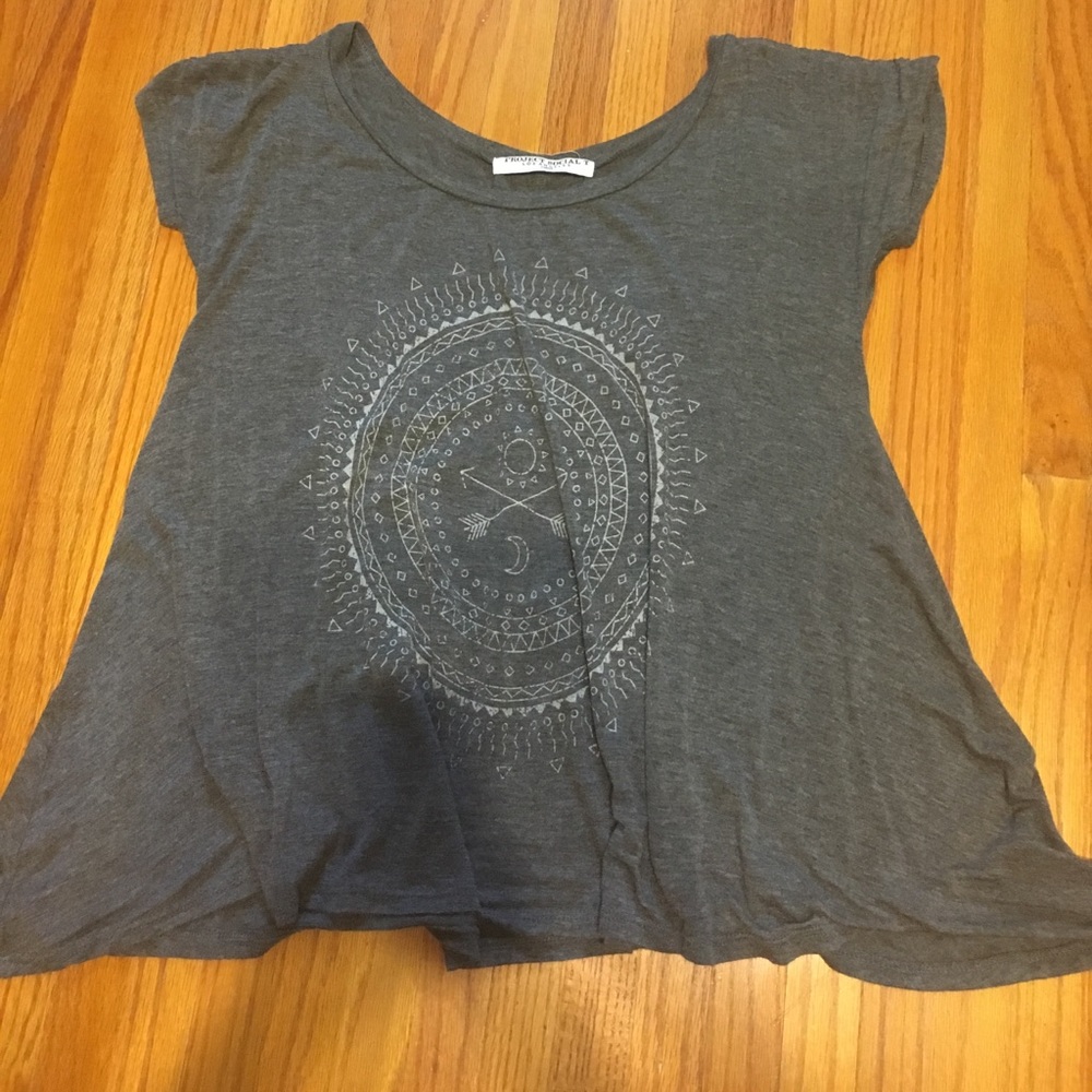 Designed tee