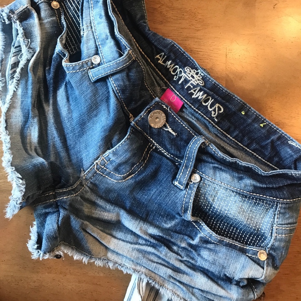 « Almost Famous Short Shorts »