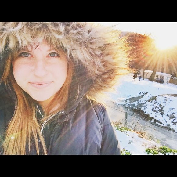 Meet your Posher, Heather - Picture 4 of 5