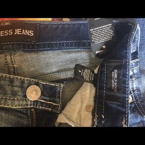 Express barely boot NWT