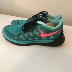 Nike Free 5.0, blue/black/pink Size 8.5