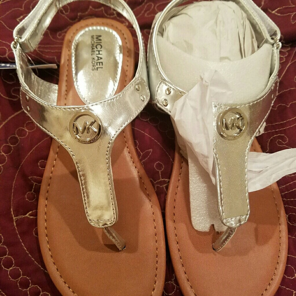 New Michael Kors girls silver sandals youth sz 4