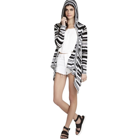 {Bcbgeneration} hooded cardigan LAST 1 - Picture 4 of 4