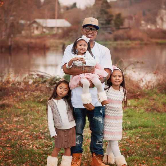 Meet your Posher, Kevin - Picture 1 of 1