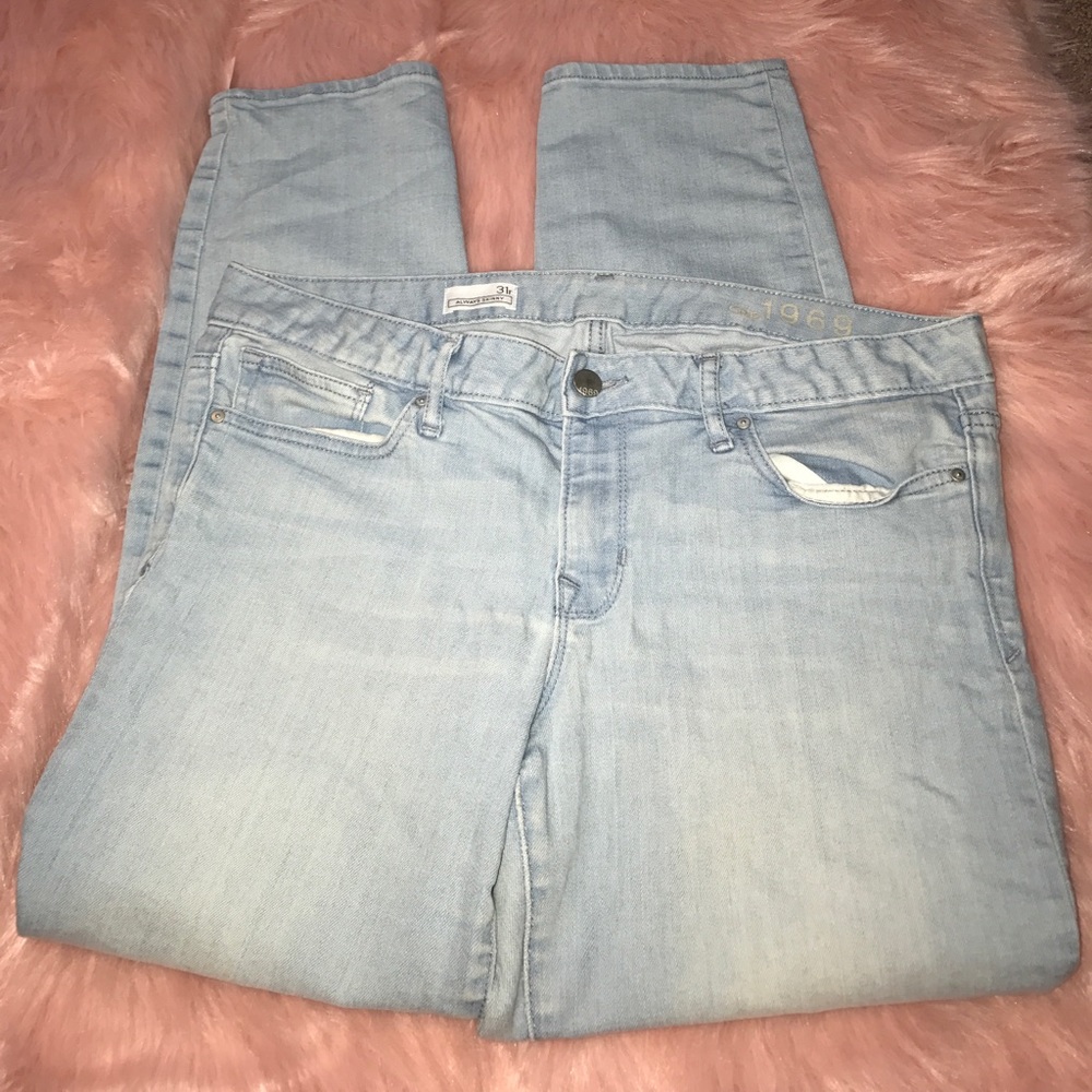 Gap Jeans