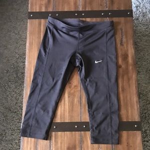 Nike Dry Fit workout capris