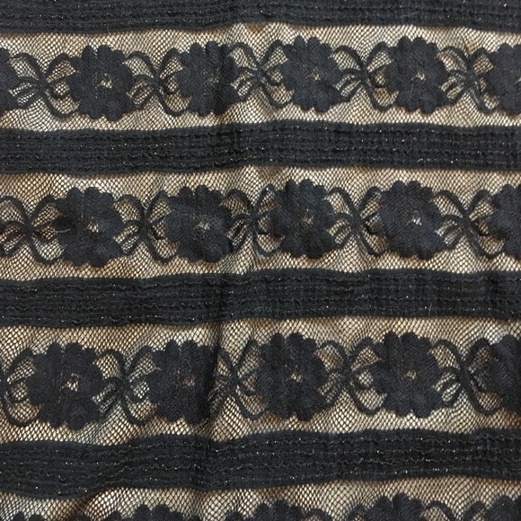 Black sparkle lined shell! Pretty! - Picture 2 of 3