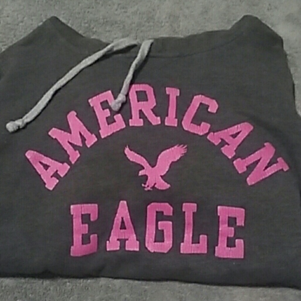American Eagle sweatshirt