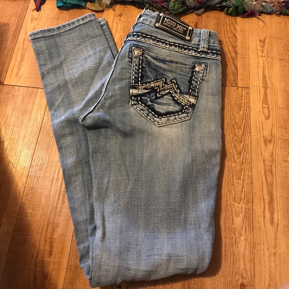 like brand new miss me jeans