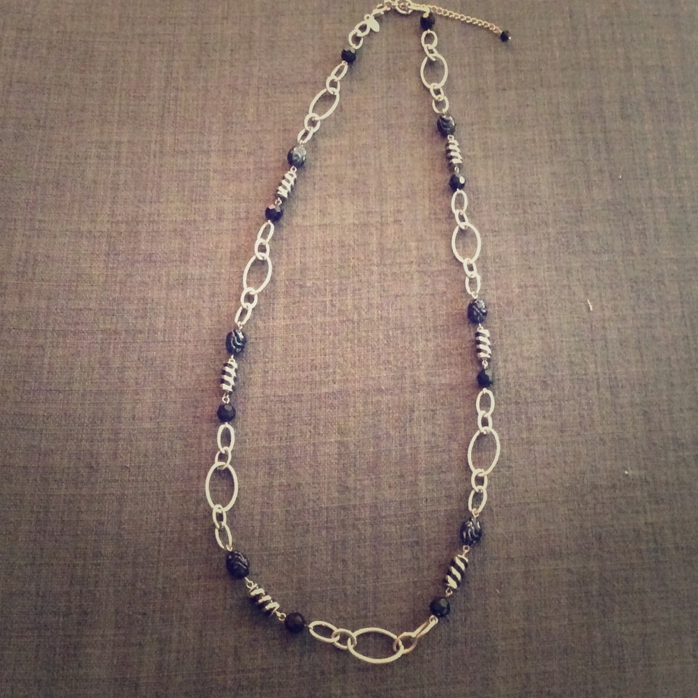 Long necklace