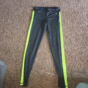 Aéropostale grey workout leggings