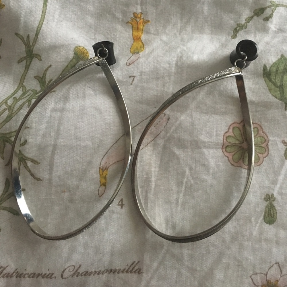 00 Sparkle Hoop Ornate Plugs