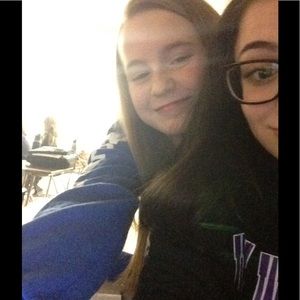 Meet your Posher, Abby