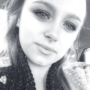 Meet your Posher, Krystal