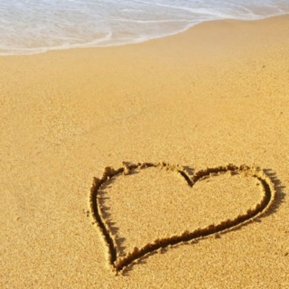 Meet your Posher, Emily - Picture 1 of 1