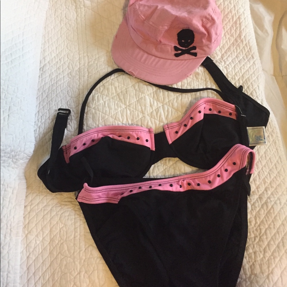 Bathing Suit - Picture 8 of 8