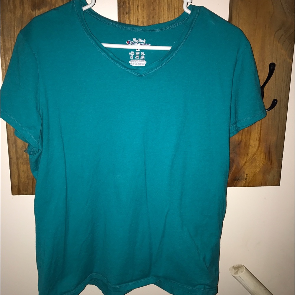 Champion comfy t shirt