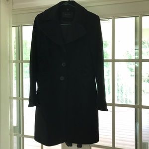 Tahari wool knee length coat