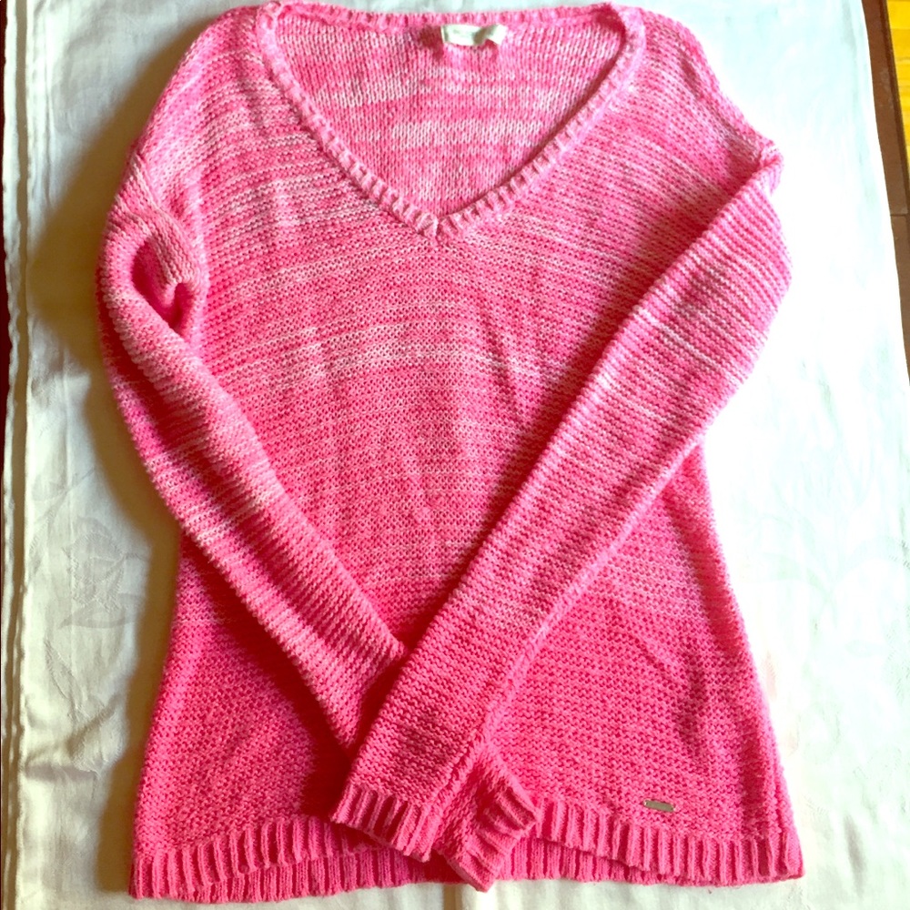 pink oversized GILLY HICKS sweater
