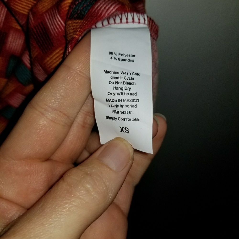 XS Lularoe Randy - PRICE DROP! - Picture 4 of 4