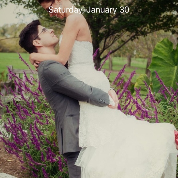 Meet your Posher, Deena - Picture 3 of 6