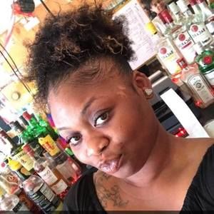 Meet your Posher, Ericka