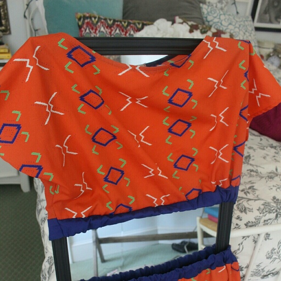 Funky cut out dress - Picture 2 of 3