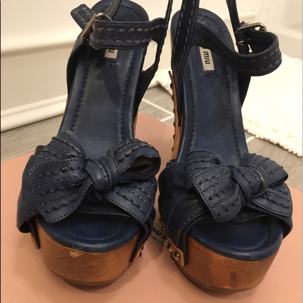 Miu Miu Nappa wash sandals