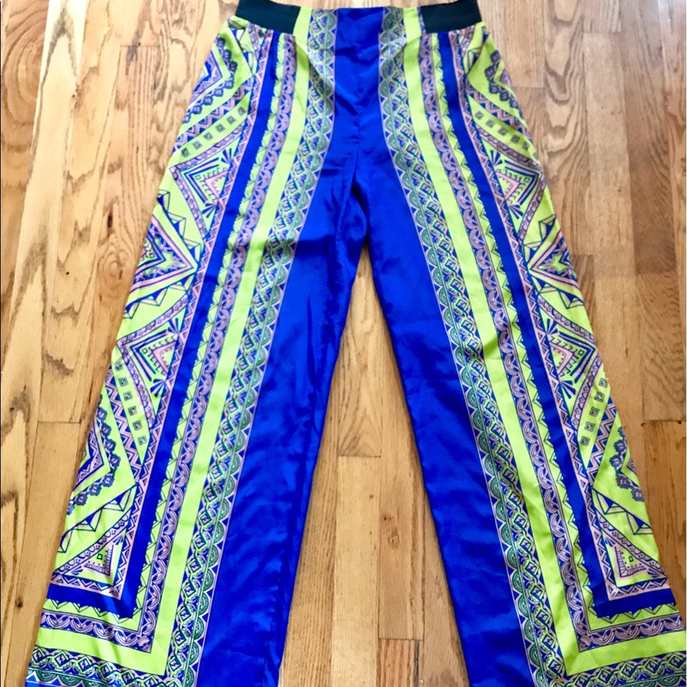 Tribal print, wide leg pant